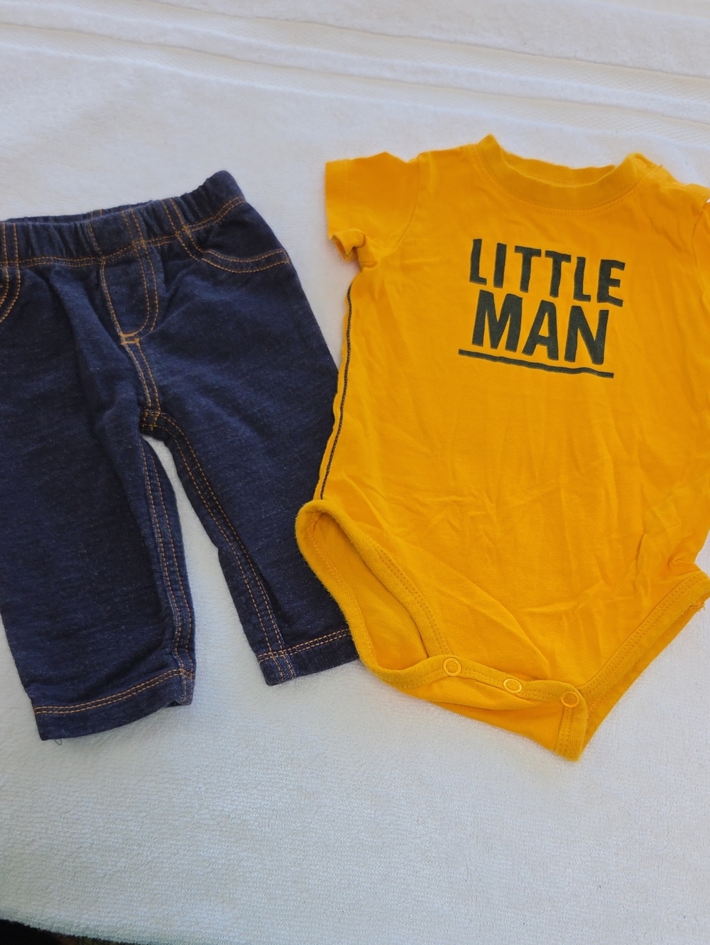 Carter's Navy Legging With Yellow Little Man Onsie Sz 3m